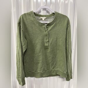 Time and Tru Green Sweatshirt